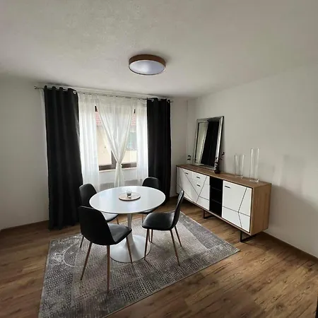 Apartman City Bihac شقة *